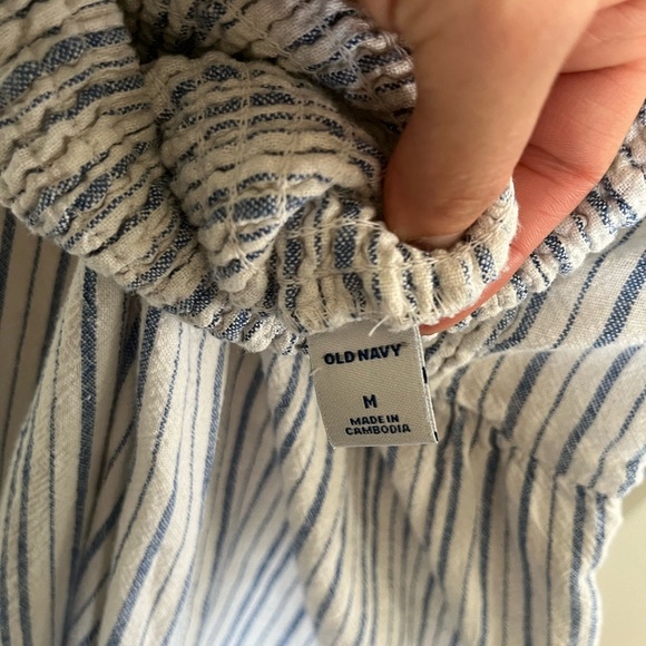 Old Navy Linen Blend Blue and White Striped Jumpsuit w/ Pockets - Picture 2 of 9